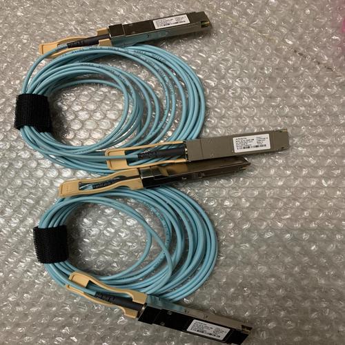 Arista QSFP+ 100G 光缆选型指南 从 QSFP 到 QSFP 的全面解析